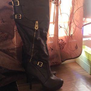 Thigh high fun time!